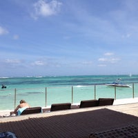 5/4/2012 tarihinde Marc S.ziyaretçi tarafından Celeste Bar Playa Club Med Punta Cana'de çekilen fotoğraf