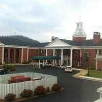 Photo taken at Cumberland Inn &amp;amp; Conference by Donna W. on 4/6/2011
