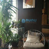 3/15/2012 tarihinde Sarah M.ziyaretçi tarafından Nunu Chocolates'de çekilen fotoğraf