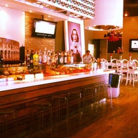 Foto tirada no(a) Bertoni Lounge por Jon S. em 3/5/2012