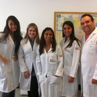 Photo taken at ISMD - Instituto Superior de Medicina by Brunno M. on 5/1/2011