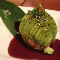11/19/2011 tarihinde Wendy B.ziyaretçi tarafından SAI Sushi'de çekilen fotoğraf