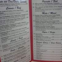รูปภาพถ่ายที่ La Pequeña Colombia Bakery &amp;amp; Restaurant โดย &amp;#39;Fatty&amp;#39; H. เมื่อ 12/5/2011