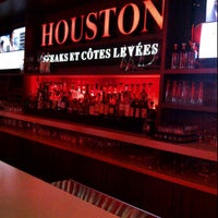 Photo taken at Houston Avenue Bar &amp;amp; Grill by Evens P. on 4/27/2012