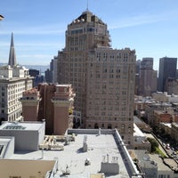 Photo taken at Unite 11 by Felix M. on 4/18/2012