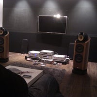 Photo taken at Sonus Art audio/video by Bruno K. on 1/20/2012