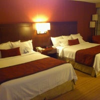 Photo taken at Courtyard by Marriott Ottawa Downtown by Jeff R. on 1/28/2012