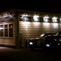 Foto tirada no(a) West Street Tavern por Caroline N. em 11/7/2011