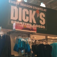 Photo taken at DICK&amp;#39;S Sporting Goods by Michelle S. on 3/13/2011