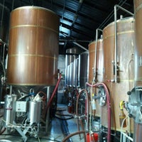 7/19/2011에 Tom J.님이 Hangar 24 Craft Brewery에서 찍은 사진