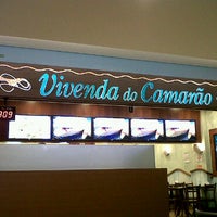 Photo taken at Vivenda do Camarão by Deise I. on 4/14/2011