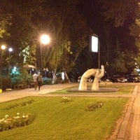 Photo taken at Скульптура «Руки дружбы» by Kfkdodnxn C. on 8/24/2012