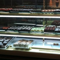 Photo taken at Canady Le Chocolatier by Bart W H. on 11/19/2011