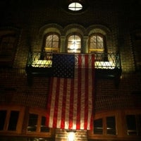 9/12/2011にDennis H.がHose 22 Firehouse Grillで撮った写真