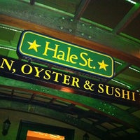 Foto tirada no(a) Hale St Tavern And Oyster Bar por Sean L. em 8/4/2011
