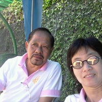 Photo taken at RBSC tennis - grass courts by Sunny J. on 3/17/2012