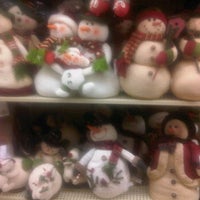 Photo taken at Hobby Lobby by Riefka D. on 9/12/2011