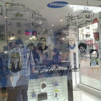 Photo taken at Samsung Smart Service Plaza by Lina V. on 1/21/2012