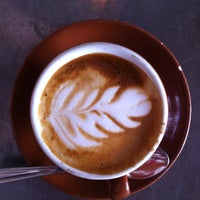 4/27/2012にJoshua P.がGrand Coffeeで撮った写真