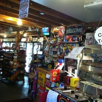 Das Foto wurde bei Route 4 Country Store Deli &amp; Bar-B-Que von Mandy T. am 4/14/2012 aufgenommen