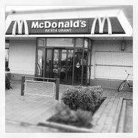 Das Foto wurde bei McDonald&amp;#39;s von Dave D. am 4/19/2012 aufgenommen