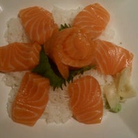 Foto tirada no(a) Iron Sushi por Joyce K. em 3/6/2012