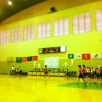 Photo taken at Basketball Court สโมสรธนาคารกสิกรไทย by Kittiphong B. on 3/24/2012