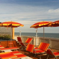 Das Foto wurde bei Ambassador Hotel Bibione von Renzo R. am 5/31/2012 aufgenommen