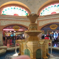 Das Foto wurde bei Tropicana Casino &amp;amp; Resort von Kevin M. am 7/14/2012 aufgenommen