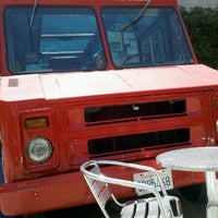 Photo taken at Los Compadres Taco Truck by Roger T. on 6/6/2012