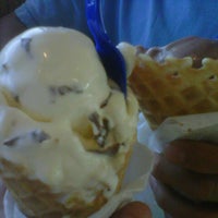 Photo taken at Culver&amp;#39;s by Ofelia D. on 8/2/2012