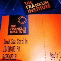Photo prise au Dead Sea Scrolls at The Franklin Institute par Brett G. le8/25/2012