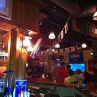 Foto diambil di Kings Creek Village Tavern oleh Fabio R. pada 5/12/2012