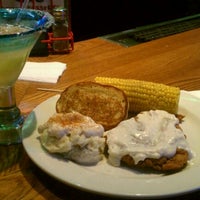 Photo taken at Chili&amp;#39;s Grill &amp;amp; Bar by R T. on 2/20/2012