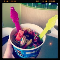 Photo taken at Menchie&amp;#39;s Frozen Yogurt by Devan L. on 7/8/2012