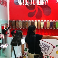 Das Foto wurde bei Cherry Frozen Yogurt von Mauricio F. am 7/9/2012 aufgenommen