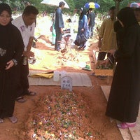 Damansara 9 seksyen perkuburan tanah islam kota Tanah Perkuburan