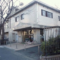 Photo taken at 上高田図書館 by Unohara Y. on 12/28/2011