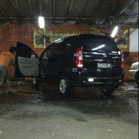 Photo taken at Cucian  Mobil 24 Jam AMIN by om c. on 12/4/2011