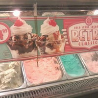 Photo taken at Cold Stone Creamery by Candice R. on 8/5/2012