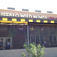 Photo taken at Buffalo Wild Wings by Mark H. on 8/2/2012