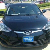รูปภาพถ่ายที่ Sterling McCall Hyundai โดย GlenntheGreat เมื่อ 9/30/2011