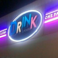 Photo prise au Drink Houston par Orlando G. le10/30/2011