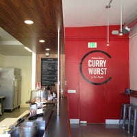 รูปภาพถ่ายที่ Currywurst โดย peter philipp w. เมื่อ 1/28/2012