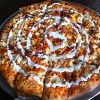 Das Foto wurde bei Palio&amp;#39;s Pizza Cafe von Daviion R. am 6/18/2012 aufgenommen