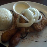 Photo taken at Moros Cuban Restaurant by Jitesh B. on 4/20/2012