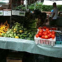 Photo taken at Andaz Farmer&amp;#39;s Market by Eric A. on 7/30/2011