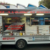 Photo taken at Slammin&amp;#39; Sliders Truck by Rac C. on 10/22/2011