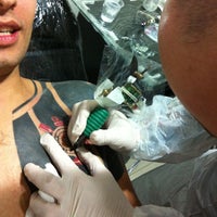Photo taken at Don Rodrigues Tattoo by Lado B Escola P. on 7/28/2012
