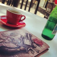 รูปภาพถ่ายที่ Caffè Aromi โดย Daniel T. เมื่อ 8/26/2012
